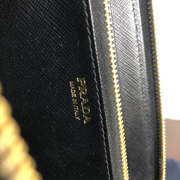 Prada Large Saffiano Leather Zip-Around Wallet RARE Monochrome - Picture 6 of 8
